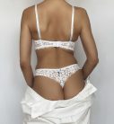 Lacey Fehér csipkés tanga