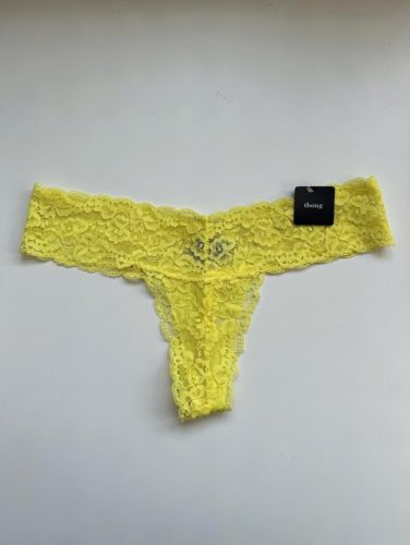 Wflower sárga csipkés tanga