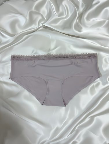 Slip szürke lézervágott hipster 