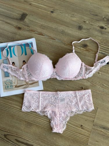 Fantasy rózsaszín csipkés hipster tanga