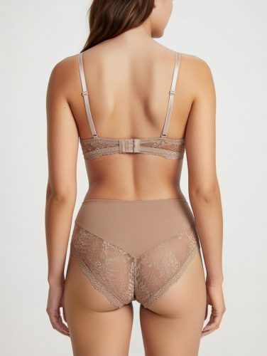 Tmr barna színű csipkés magasított bugyi