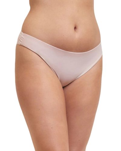 Exkluzív rozé színű csipkés brazil bugyi