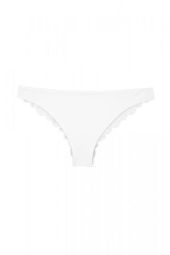 Exkluzív ivory csipkés brazil bugyi