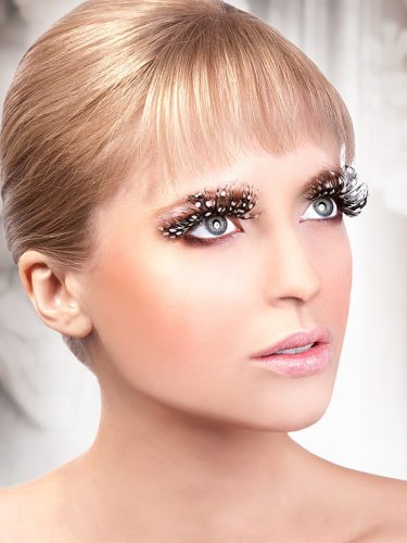 Paradise dreams műszempilla ragasztóval Brown No.607