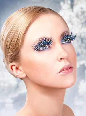 Paradise dreams műszempilla ragasztóval Light Blue/Purple