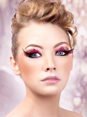 Paradise dreams műszempilla ragasztóval Light Rózsaszín