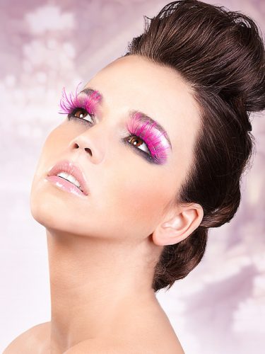 Paradise dreams műszempilla ragasztóval Hot Rózsaszín