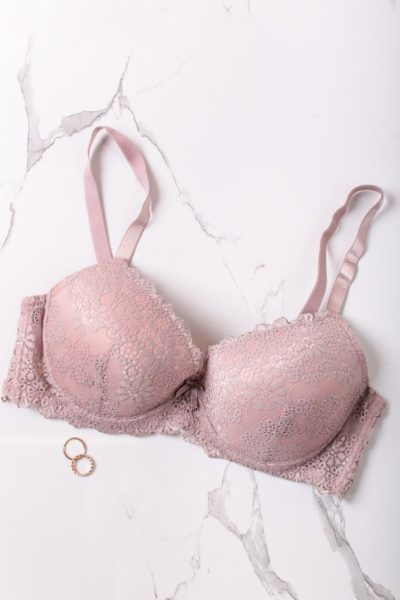 Catch púder színű csipkés plus size melltartó
