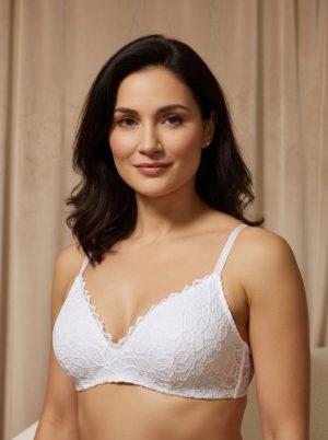 Lacy fehér csipkés merevítő nélküli melltartó