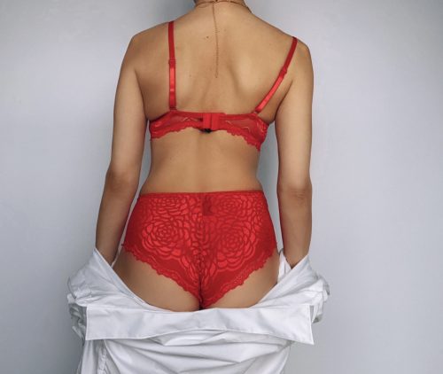 MRL piros csipkés extreme push up melltartó