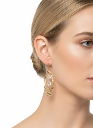 Arany színű köves fülbevaló