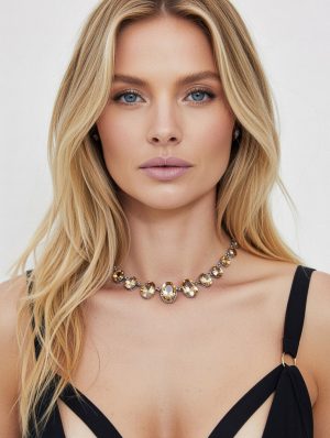 Nagy arany köves nyaklánc és fülbevaló szett 