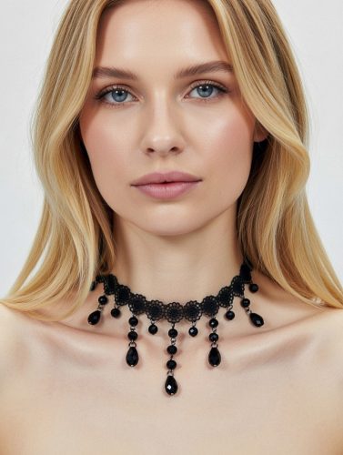 Fekete csipke choker nyaklánc gyöngyökkel