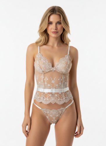 Exkluzív hímzett merevítős bustier tangával