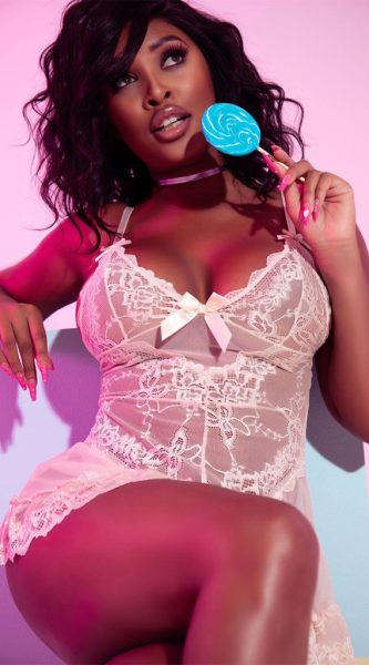 Exkluzív rózsaszín csipkés babydoll tangával