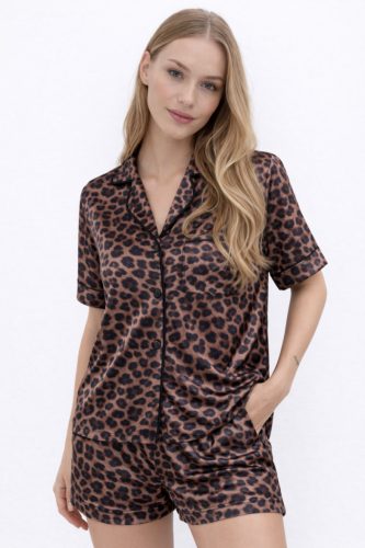 COCO leo mintás szatén hálóruha short szett