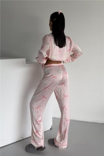 COCO hattyú mintás szatén hálóruha szett