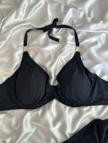 Marina fekete színű E kosaras merevítős bikini felső