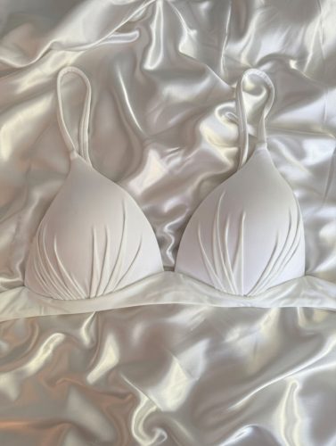 Marina törtfehér bikini felső